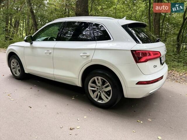 Белый Ауди Ку 5, объемом двигателя 1.98 л и пробегом 89 тыс. км за 26997 $, фото 48 на Automoto.ua