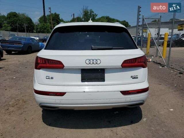 Білий Ауді Ку 5, об'ємом двигуна 1.98 л та пробігом 148 тис. км за 7700 $, фото 2 на Automoto.ua