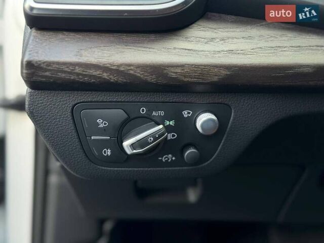 Білий Ауді Ку 5, об'ємом двигуна 1.98 л та пробігом 124 тис. км за 29000 $, фото 33 на Automoto.ua