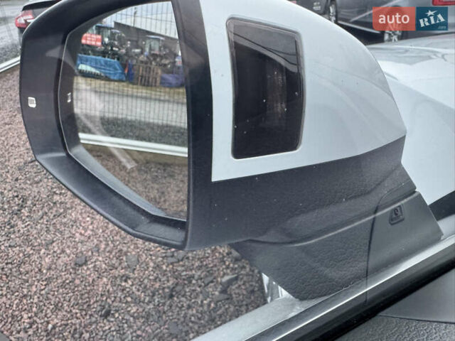 Белый Ауди Ку 5, объемом двигателя 2 л и пробегом 114 тыс. км за 23800 $, фото 45 на Automoto.ua