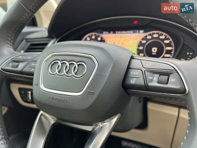 Белый Ауди Ку 5, объемом двигателя 2 л и пробегом 135 тыс. км за 26950 $, фото 131 на Automoto.ua