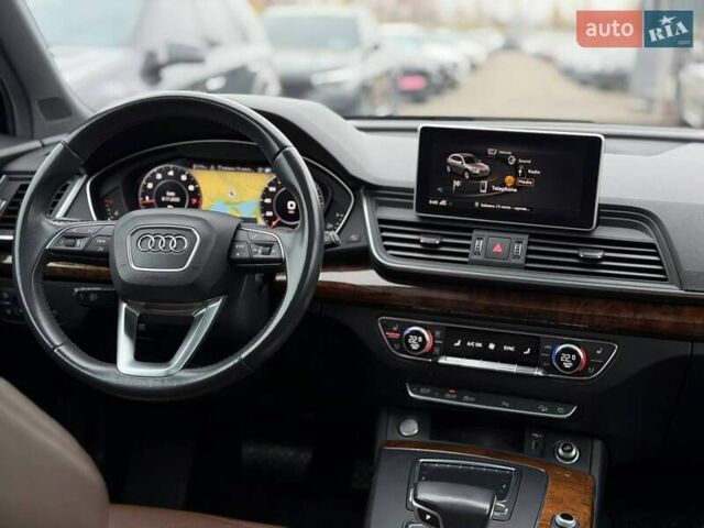 Белый Ауди Ку 5, объемом двигателя 1.98 л и пробегом 158 тыс. км за 25500 $, фото 48 на Automoto.ua