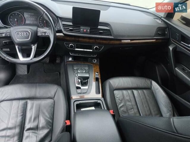 Белый Ауди Ку 5, объемом двигателя 1.98 л и пробегом 170 тыс. км за 20700 $, фото 6 на Automoto.ua