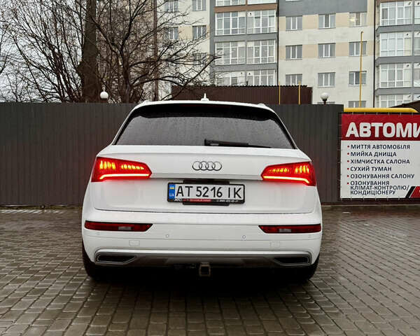 Білий Ауді Ку 5, об'ємом двигуна 1.98 л та пробігом 229 тис. км за 22400 $, фото 42 на Automoto.ua