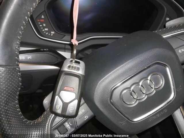 Белый Ауди Ку 5, объемом двигателя 2 л и пробегом 131 тыс. км за 18500 $, фото 9 на Automoto.ua