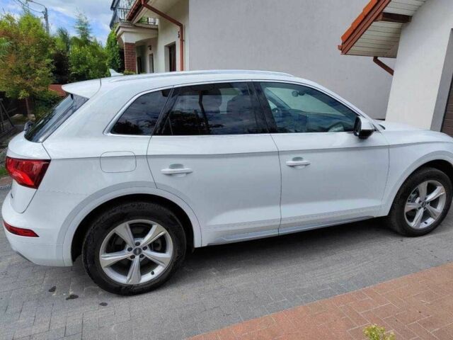 Белый Ауди Ку 5, объемом двигателя 2 л и пробегом 90 тыс. км за 16800 $, фото 6 на Automoto.ua