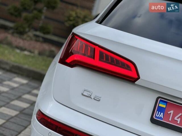 Белый Ауди Ку 5, объемом двигателя 2 л и пробегом 135 тыс. км за 26950 $, фото 74 на Automoto.ua