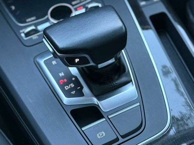 Білий Ауді Ку 5, об'ємом двигуна 2 л та пробігом 180 тис. км за 22299 $, фото 14 на Automoto.ua