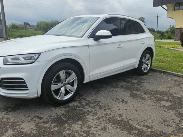 Белый Ауди Ку 5, объемом двигателя 2 л и пробегом 114 тыс. км за 26300 $, фото 1 на Automoto.ua