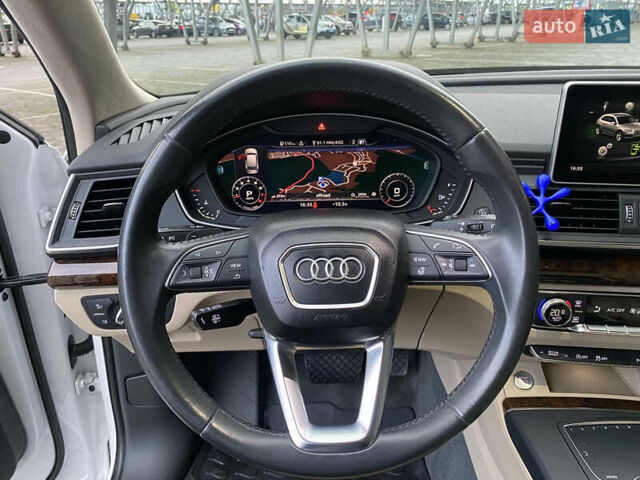 Белый Ауди Ку 5, объемом двигателя 1.98 л и пробегом 143 тыс. км за 23500 $, фото 9 на Automoto.ua