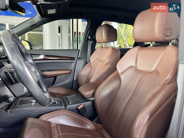 Белый Ауди Ку 5, объемом двигателя 1.98 л и пробегом 139 тыс. км за 27499 $, фото 7 на Automoto.ua