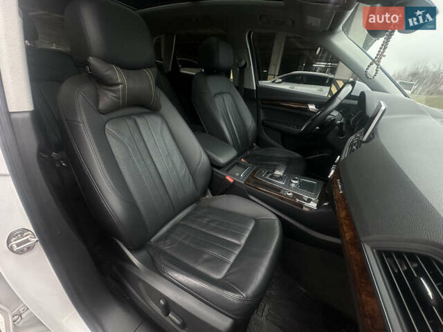 Белый Ауди Ку 5, объемом двигателя 1.99 л и пробегом 163 тыс. км за 22999 $, фото 44 на Automoto.ua