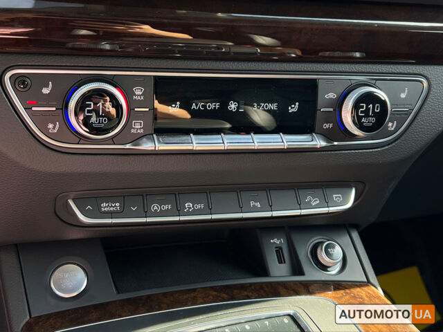 Белый Ауди Ку 5, объемом двигателя 2 л и пробегом 27 тыс. км за 35800 $, фото 23 на Automoto.ua