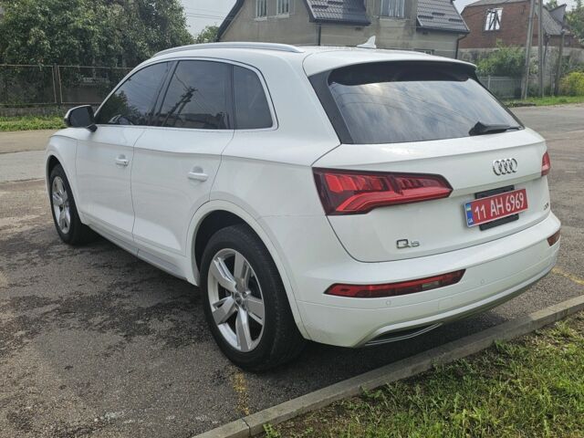 Белый Ауди Ку 5, объемом двигателя 2 л и пробегом 114 тыс. км за 26300 $, фото 3 на Automoto.ua