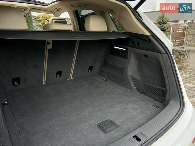 Белый Ауди Ку 5, объемом двигателя 2 л и пробегом 135 тыс. км за 26950 $, фото 171 на Automoto.ua