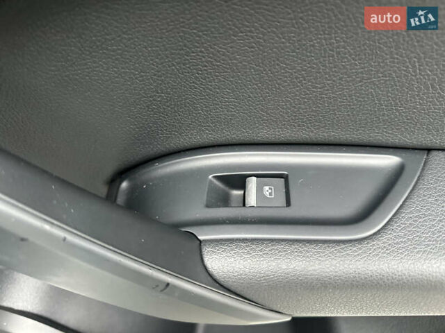 Белый Ауди Ку 5, объемом двигателя 1.99 л и пробегом 163 тыс. км за 22999 $, фото 33 на Automoto.ua