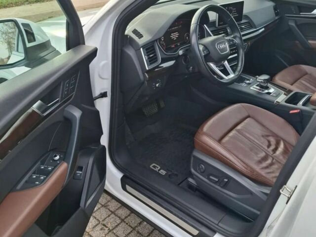 Белый Ауди Ку 5, объемом двигателя 0 л и пробегом 73 тыс. км за 14700 $, фото 9 на Automoto.ua