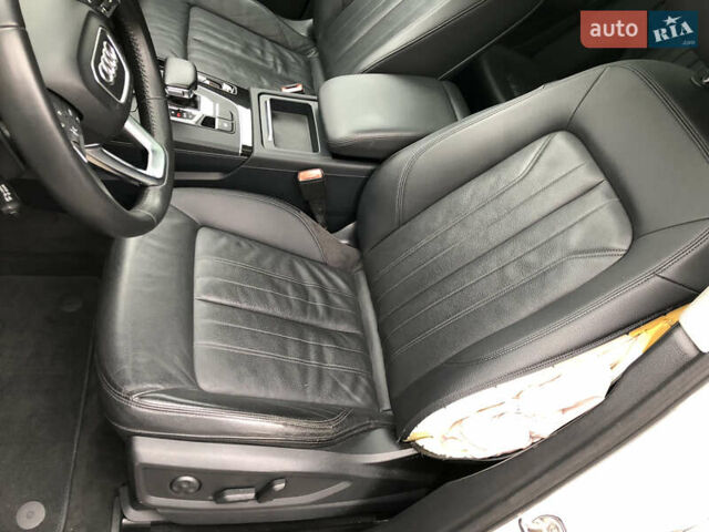 Белый Ауди Ку 5, объемом двигателя 2 л и пробегом 155 тыс. км за 17980 $, фото 34 на Automoto.ua