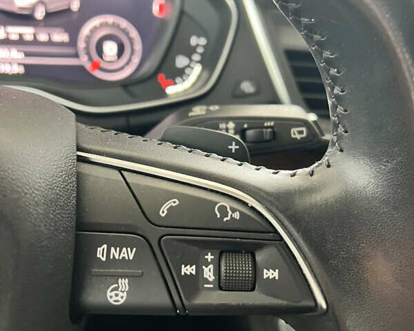 Белый Ауди Ку 5, объемом двигателя 1.98 л и пробегом 139 тыс. км за 27499 $, фото 15 на Automoto.ua