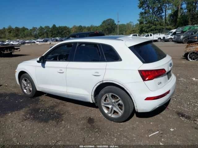 Білий Ауді Ку 5, об'ємом двигуна 2 л та пробігом 90 тис. км за 6900 $, фото 13 на Automoto.ua