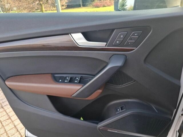 Белый Ауди Ку 5, объемом двигателя 0 л и пробегом 73 тыс. км за 14700 $, фото 13 на Automoto.ua