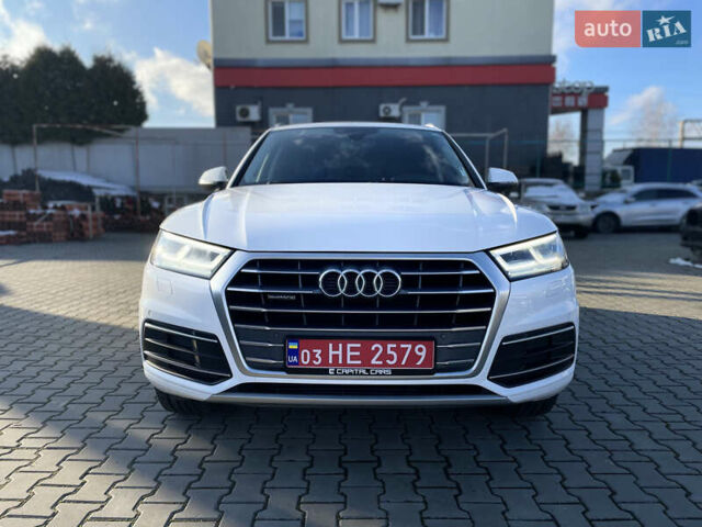 Белый Ауди Ку 5, объемом двигателя 1.98 л и пробегом 193 тыс. км за 25000 $, фото 1 на Automoto.ua