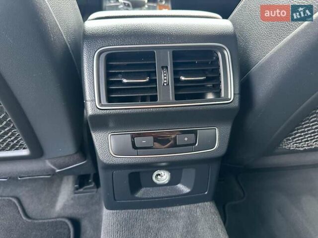 Белый Ауди Ку 5, объемом двигателя 1.98 л и пробегом 170 тыс. км за 20700 $, фото 11 на Automoto.ua