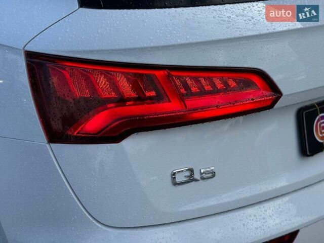 Білий Ауді Ку 5, об'ємом двигуна 1.98 л та пробігом 124 тис. км за 29000 $, фото 22 на Automoto.ua