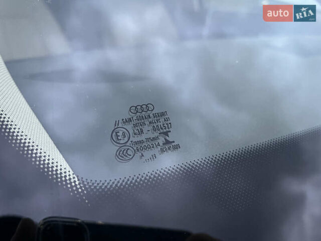Білий Ауді Ку 5, об'ємом двигуна 1.98 л та пробігом 111 тис. км за 25600 $, фото 34 на Automoto.ua