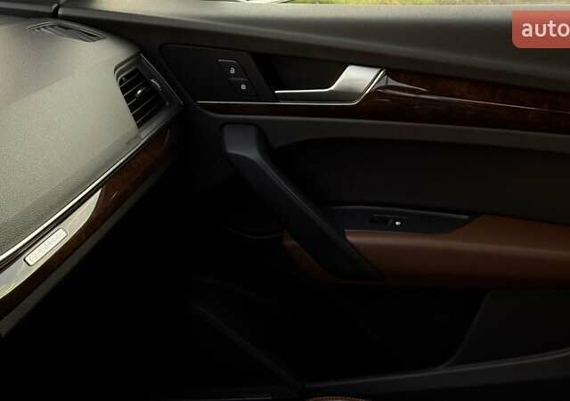 Белый Ауди Ку 5, объемом двигателя 1.98 л и пробегом 108 тыс. км за 26700 $, фото 6 на Automoto.ua