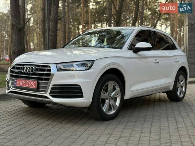 Белый Ауди Ку 5, объемом двигателя 1.98 л и пробегом 180 тыс. км за 22299 $, фото 3 на Automoto.ua