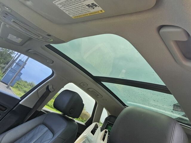 Белый Ауди Ку 5, объемом двигателя 2 л и пробегом 114 тыс. км за 26300 $, фото 7 на Automoto.ua