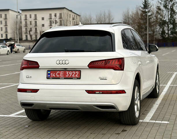 Белый Ауди Ку 5, объемом двигателя 2 л и пробегом 162 тыс. км за 20900 $, фото 11 на Automoto.ua