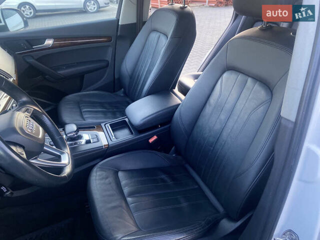 Белый Ауди Ку 5, объемом двигателя 0 л и пробегом 189 тыс. км за 21800 $, фото 16 на Automoto.ua