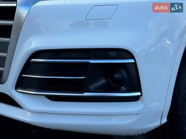 Білий Ауді Ку 5, об'ємом двигуна 1.98 л та пробігом 124 тис. км за 29000 $, фото 16 на Automoto.ua