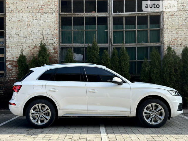 Белый Ауди Ку 5, объемом двигателя 2 л и пробегом 41 тыс. км за 24900 $, фото 9 на Automoto.ua