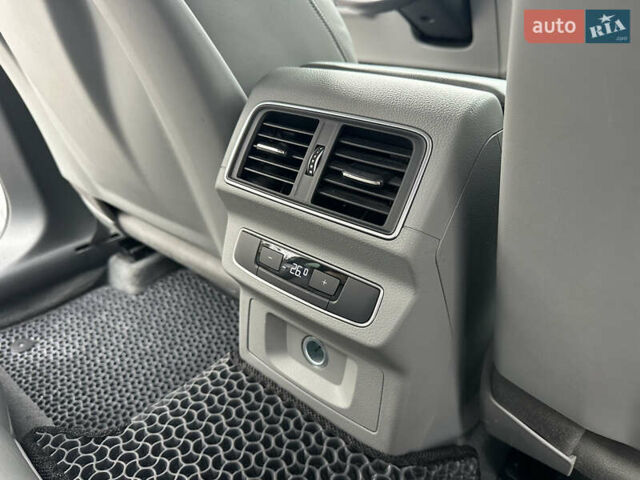 Белый Ауди Ку 5, объемом двигателя 1.98 л и пробегом 206 тыс. км за 25900 $, фото 48 на Automoto.ua