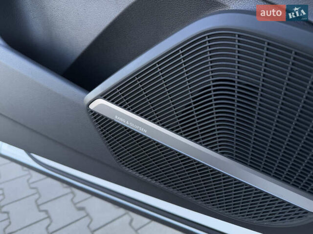 Білий Ауді Ку 5, об'ємом двигуна 2 л та пробігом 194 тис. км за 24500 $, фото 25 на Automoto.ua