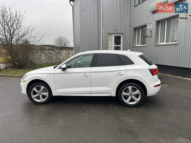 Белый Ауди Ку 5, объемом двигателя 1.98 л и пробегом 145 тыс. км за 23888 $, фото 7 на Automoto.ua