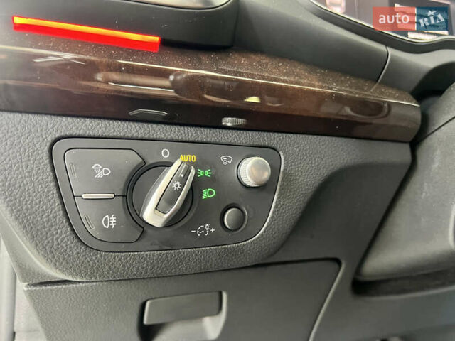 Белый Ауди Ку 5, объемом двигателя 1.98 л и пробегом 139 тыс. км за 27499 $, фото 25 на Automoto.ua