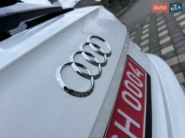 Белый Ауди Ку 5, объемом двигателя 2 л и пробегом 135 тыс. км за 26950 $, фото 78 на Automoto.ua