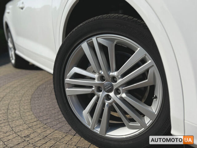 Белый Ауди Ку 5, объемом двигателя 2 л и пробегом 27 тыс. км за 35800 $, фото 28 на Automoto.ua