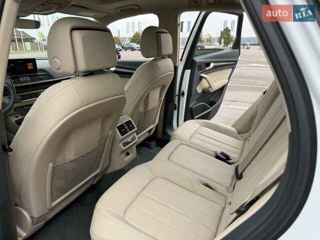 Білий Ауді Ку 5, об'ємом двигуна 1.98 л та пробігом 60 тис. км за 31500 $, фото 48 на Automoto.ua