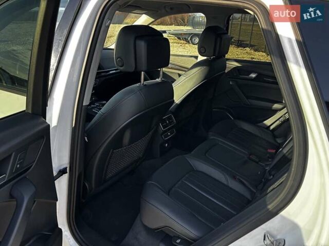 Білий Ауді Ку 5, об'ємом двигуна 1.98 л та пробігом 107 тис. км за 23500 $, фото 22 на Automoto.ua