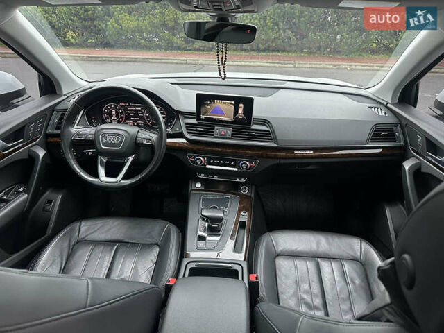 Белый Ауди Ку 5, объемом двигателя 1.99 л и пробегом 163 тыс. км за 22999 $, фото 38 на Automoto.ua