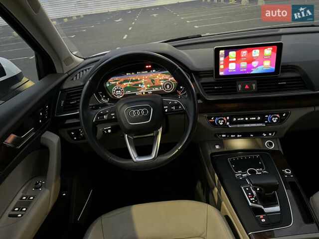 Білий Ауді Ку 5, об'ємом двигуна 1.98 л та пробігом 111 тис. км за 25600 $, фото 55 на Automoto.ua