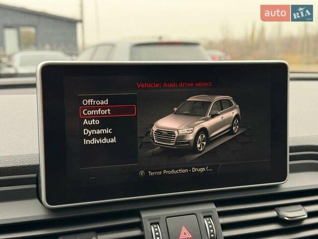 Белый Ауди Ку 5, объемом двигателя 1.98 л и пробегом 158 тыс. км за 25500 $, фото 64 на Automoto.ua