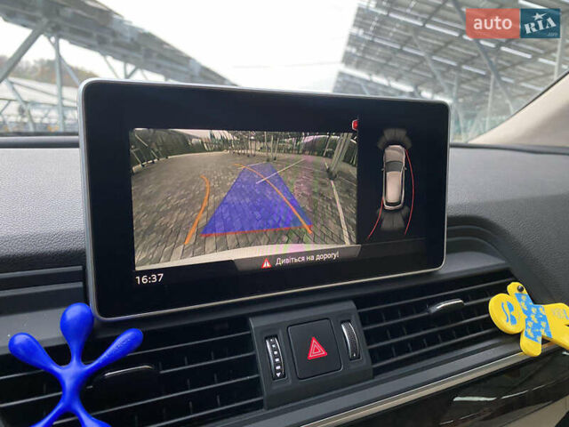 Белый Ауди Ку 5, объемом двигателя 1.98 л и пробегом 143 тыс. км за 23500 $, фото 10 на Automoto.ua