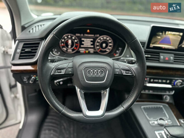 Белый Ауди Ку 5, объемом двигателя 1.99 л и пробегом 163 тыс. км за 22999 $, фото 15 на Automoto.ua