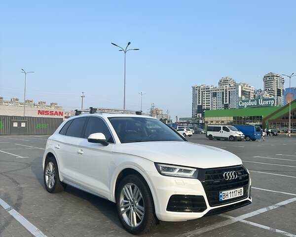 Белый Ауди Ку 5, объемом двигателя 1.98 л и пробегом 145 тыс. км за 29300 $, фото 1 на Automoto.ua